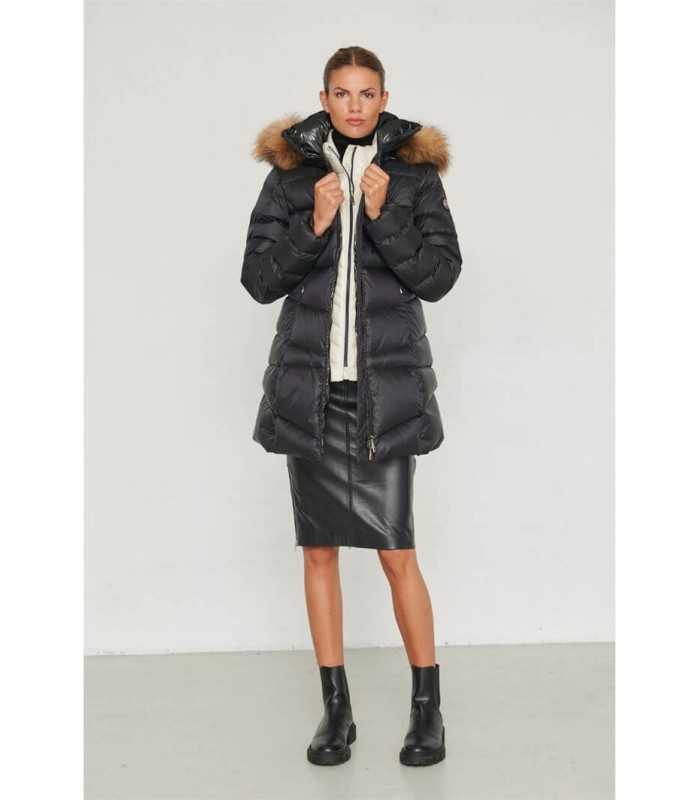 Parka Negra Ajustada Henry Arroway