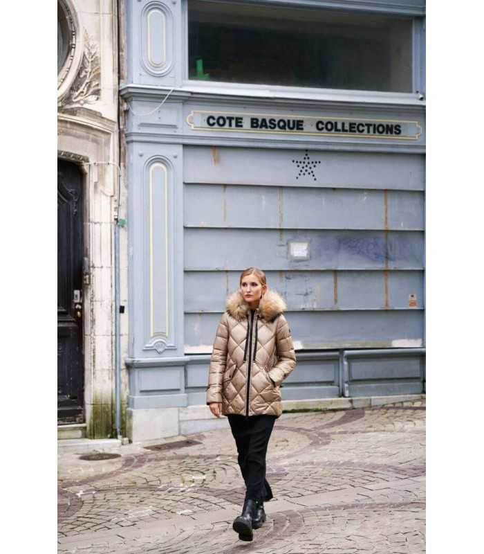 Parka Rombos Camel Donjaz Mujer