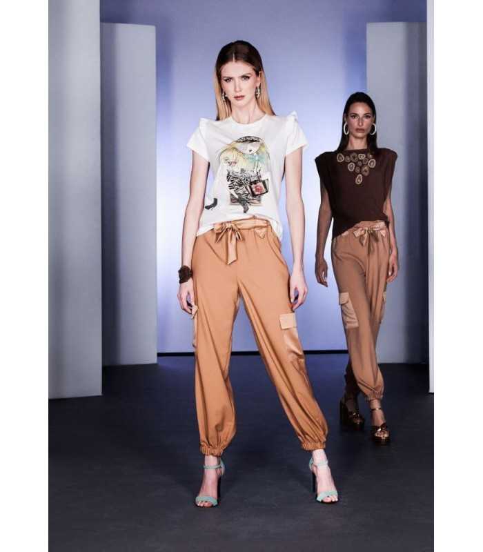 Camiseta Blanca Dibujo Laftylie Mujer