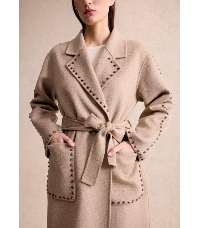 Abrigo Beige Tachuelas Leo&ugo Mujer